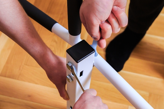 Poza cu Bara de tractiune PB2W fixa cu 6 manere pentru spalierele BenchK 
