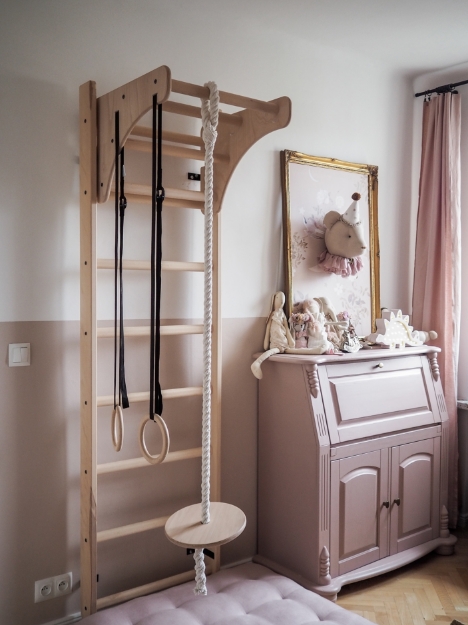 Poza cu Spalier BenchK 111+ A204, cu bara de tractiuni si accesorii