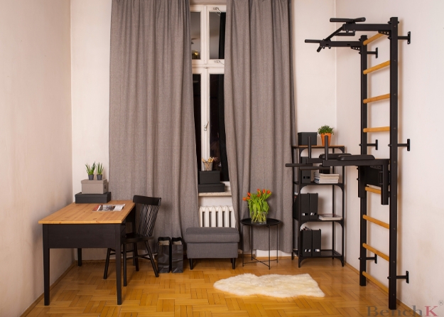 Poza cu Spalier BenchK 722B, cu bara de tractiune fixa din otel si suport spate
