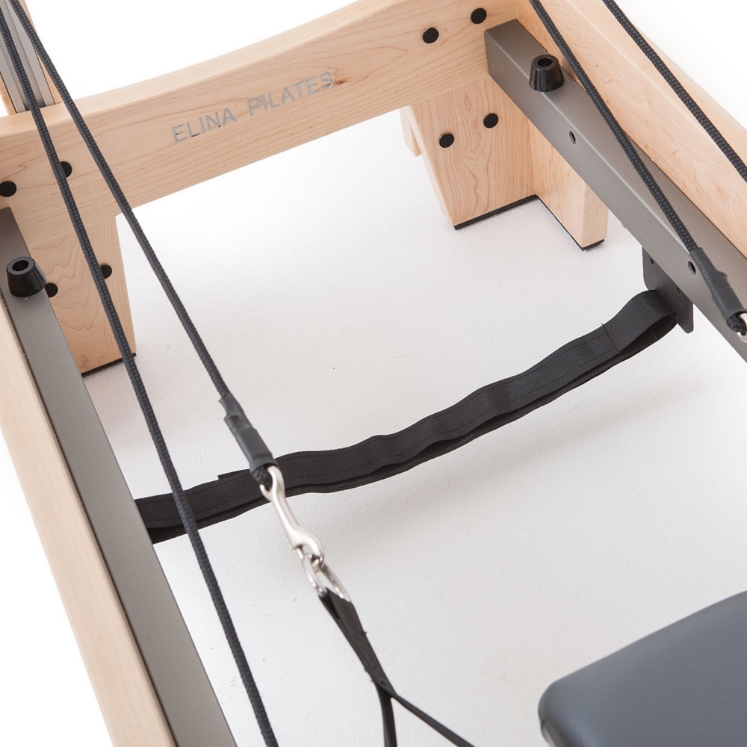 Poza cu Reformer Pilates Elite Profesional – Performanță Premium pentru Studiouri Pilates