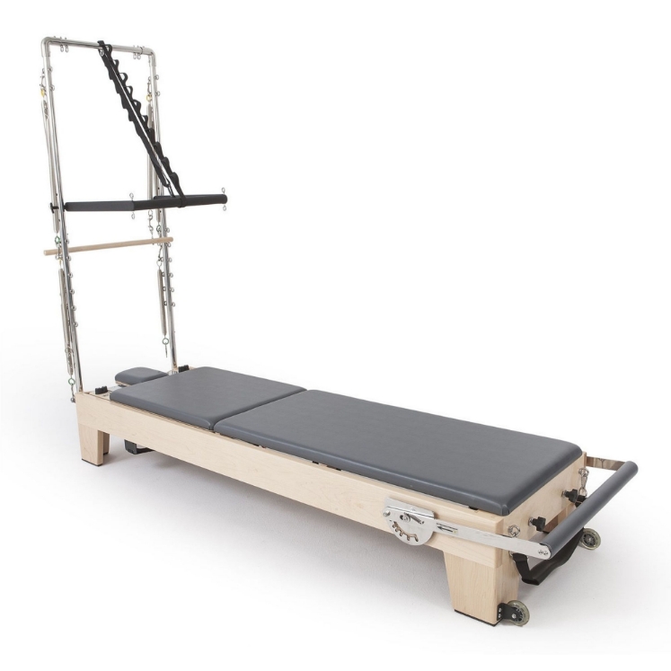 Poza cu Reformer Pilates Elite din Lemn cu Turn Profesional – Premium pentru Studiouri și Recuperare