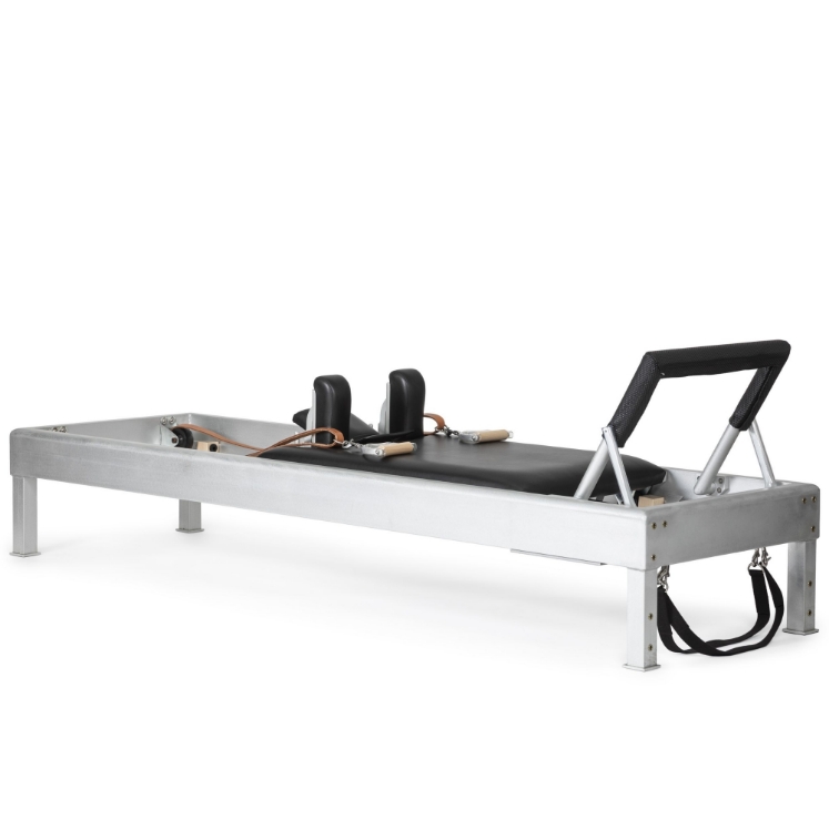 Poza cu Reformer Pilates Classic Profesional – Design Clasic pentru Studiouri Pilates