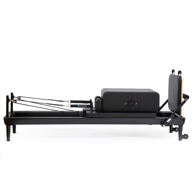 Poza cu Nubium™ Reformer Black Edition cu turn