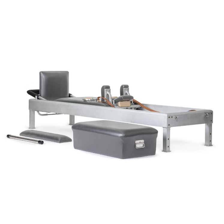 Poza cu Reformer Pilates Classic Profesional – Design Clasic pentru Studiouri Pilates