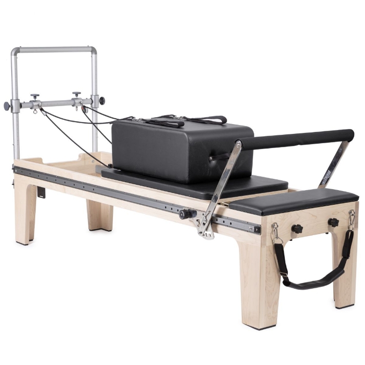 Poza cu Reformer Pilates Physio Master Instructor – Profesional pentru Recuperare și Fizioterapie