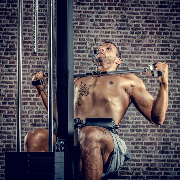 Poza cu Bară pentru tracțiuni la helcometru, paralelă, aproximativ 90 cm