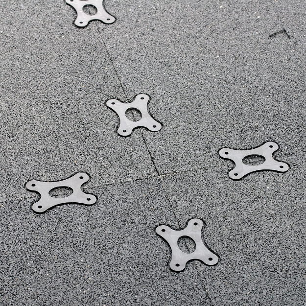 Poza cu Gymfloor - Sistem de dale din cauciuc - Placa gazon sintetic Multiplay 20 mm