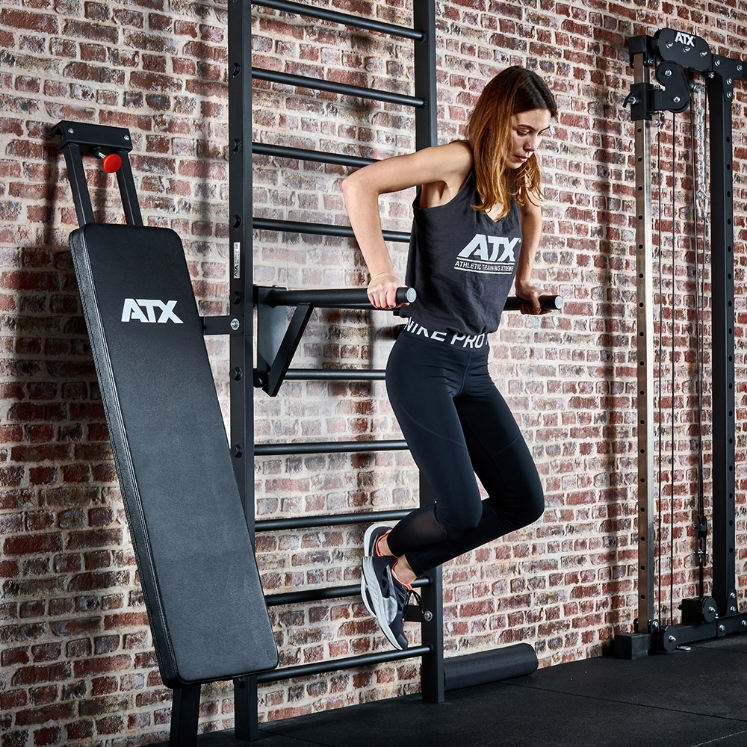 Poza cu Spalier Profesional ATX® Wall Bar Gym cu Bancă Reglabilă și Bară pentru Tracțiuni