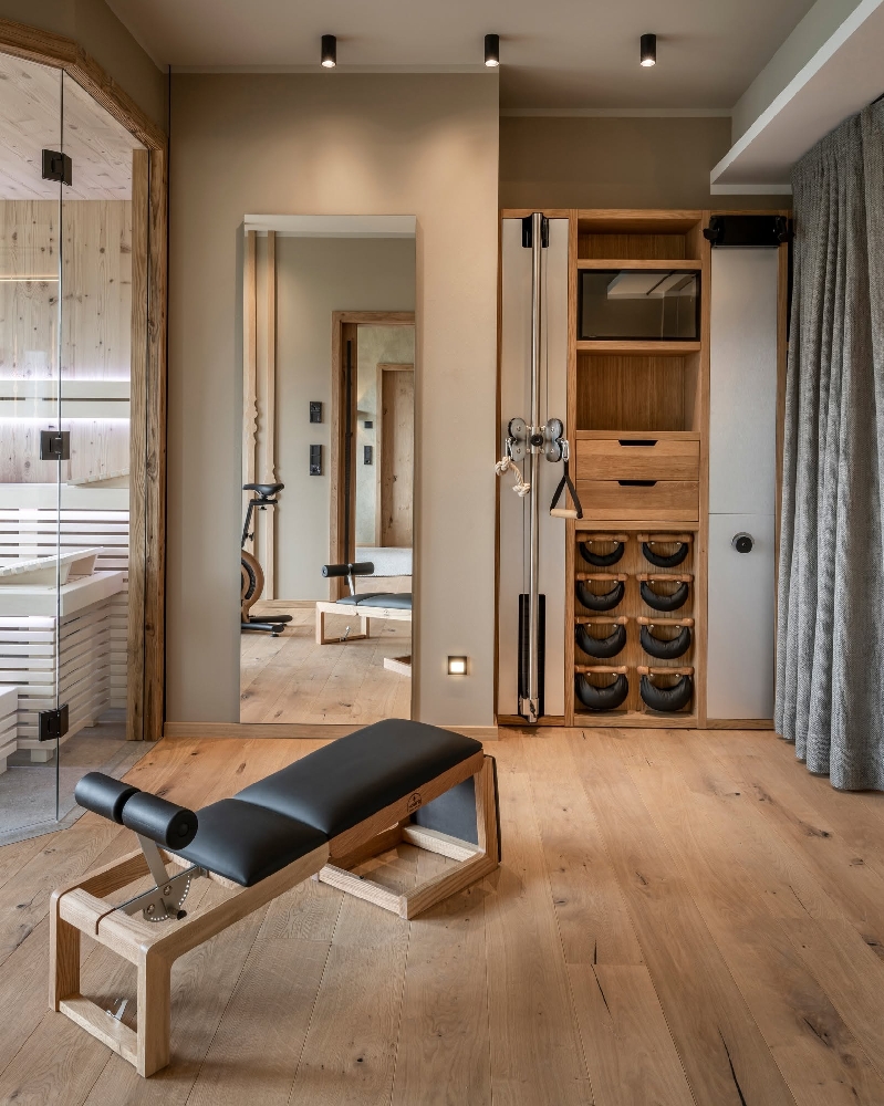 aparate compacte pentru sali de fitness premium